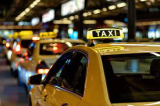 Exploring the Pros and Cons of Using Airport Taxis vs Other Modes of Transport